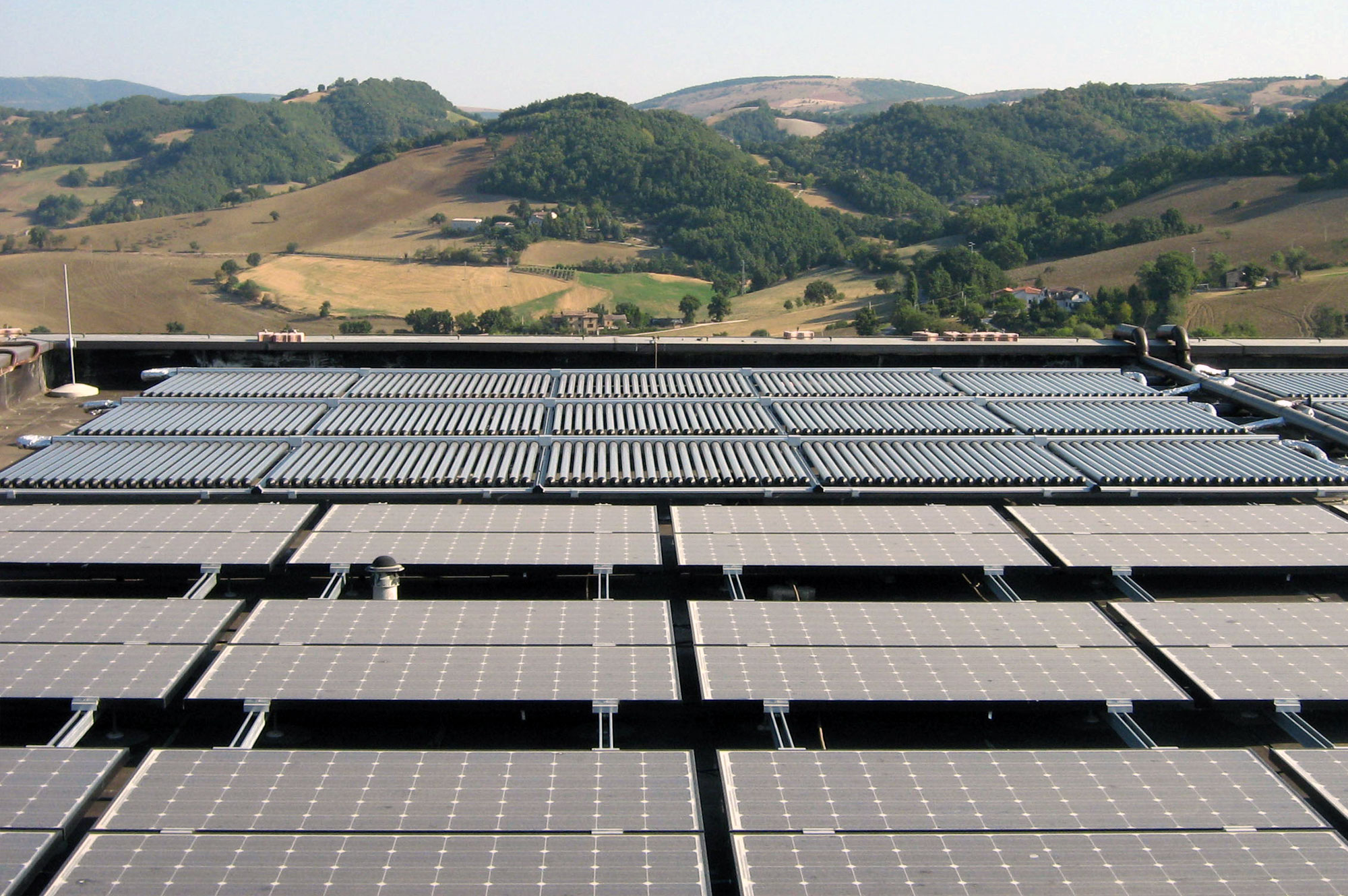 Photovoltaic and solar systems for the E.r.s.u. of Camerino