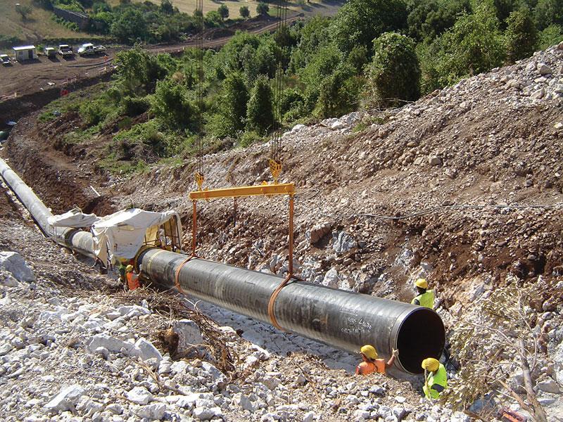 Construction of the Monte Castellone – Colle S. Angelo (Valmontone) pipeline sub-project